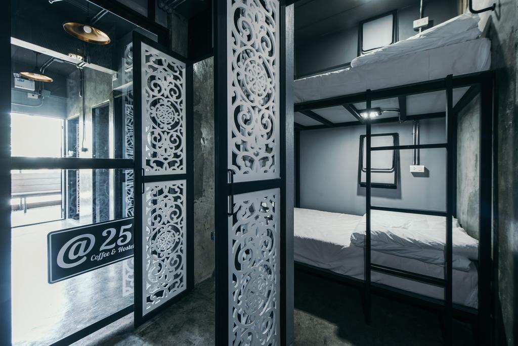 @25 Hostel Chiang Mai Exterior photo
